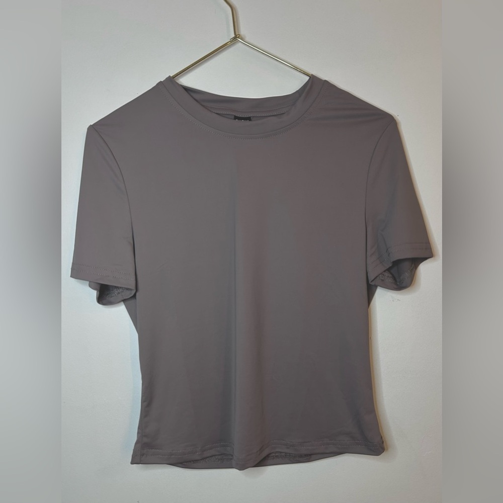 Gray shirt